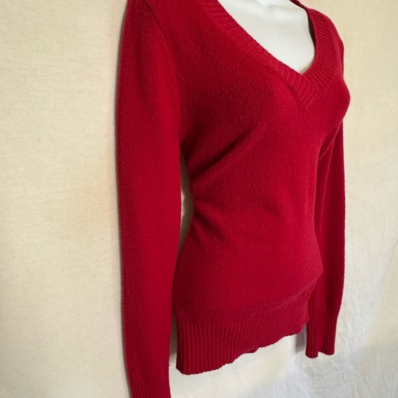 C-27 St. John’s Bay Red Long Sleeve PulloverSweater Size‎ M - Picture 6 of 16